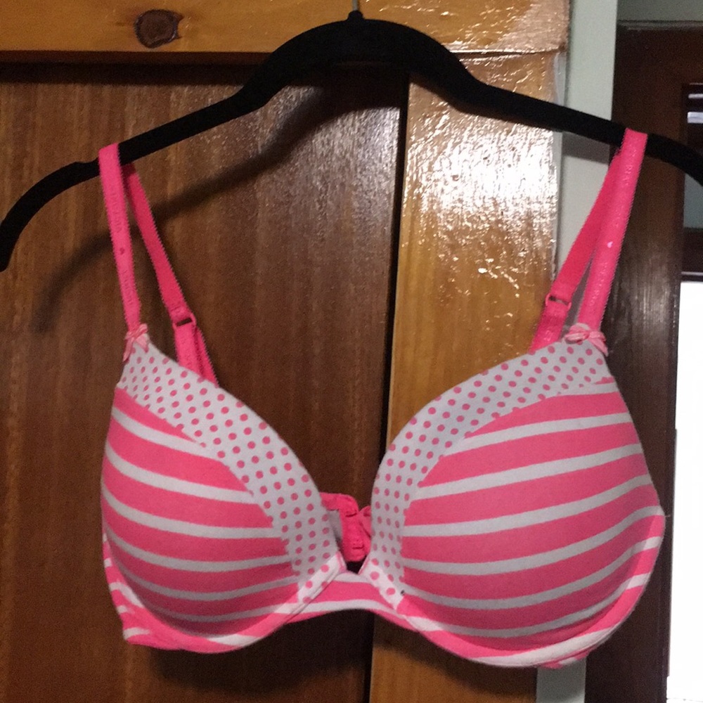 Victoria secret bra